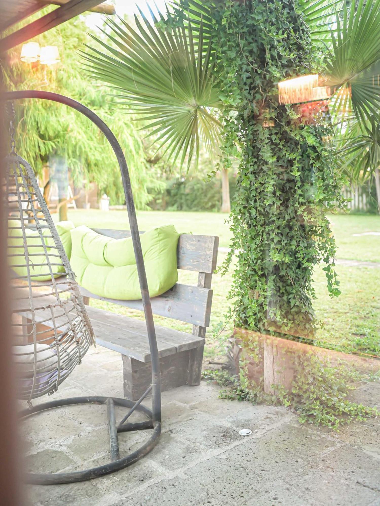 Paradise Ranch Hotel Borgo Sabotino Exterior foto